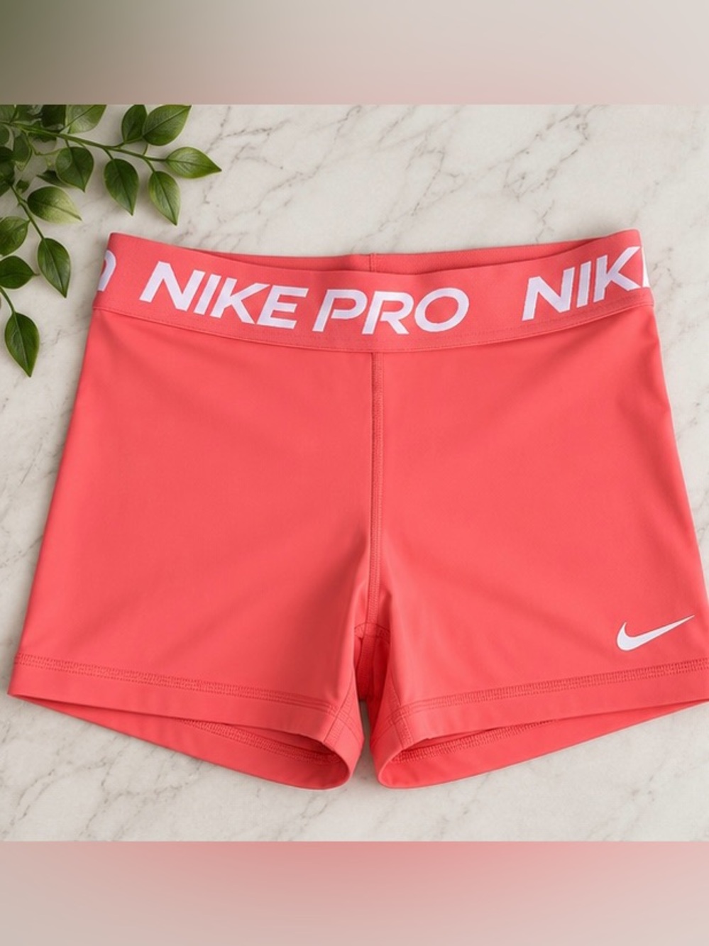 Nike Pro Coral 3” Shorts